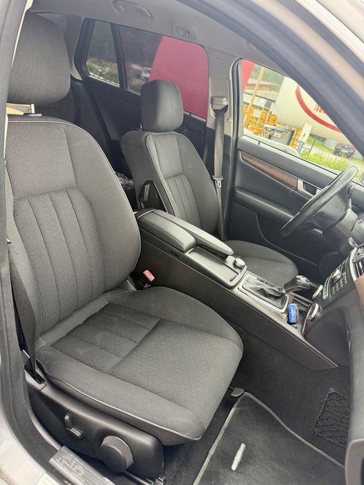 Mercedes w204 facelift  C220 2011 2.2 cdi Rate / Credit Avans 0