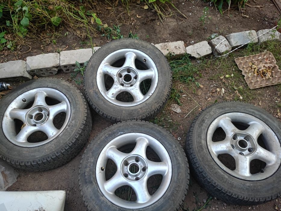 Продам колеса на Ауди