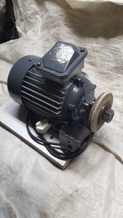 Наждак  точило СССр