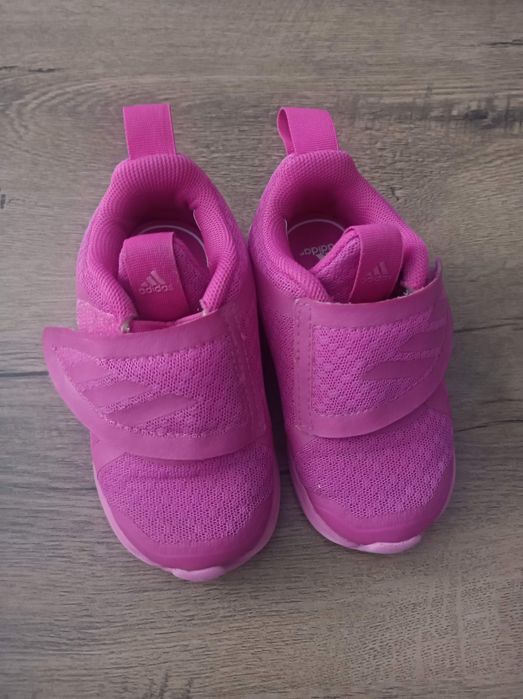 Кецове Nike и маратонки Adidas за момиче