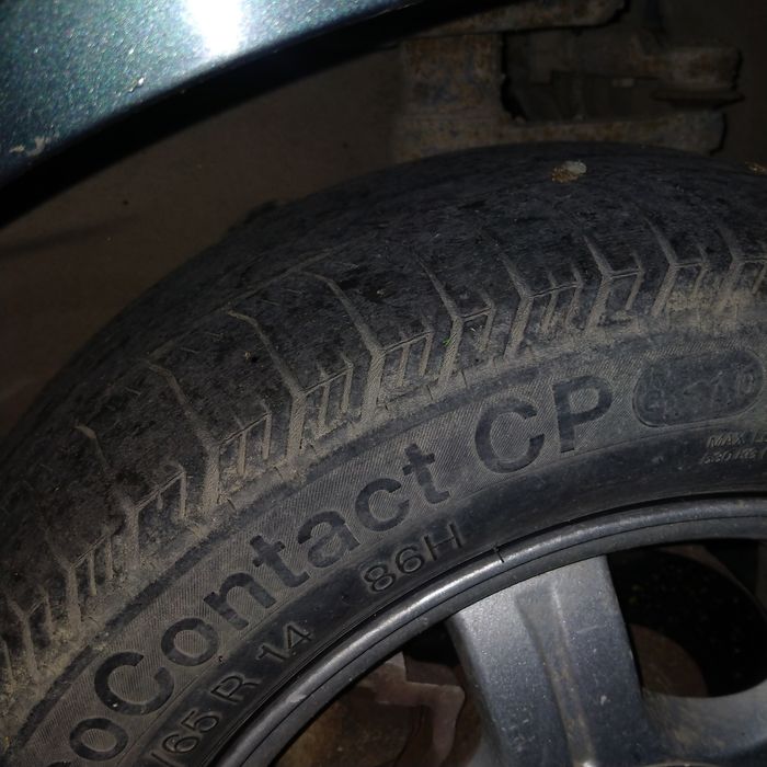 Прадаю диски с покрышками без камера