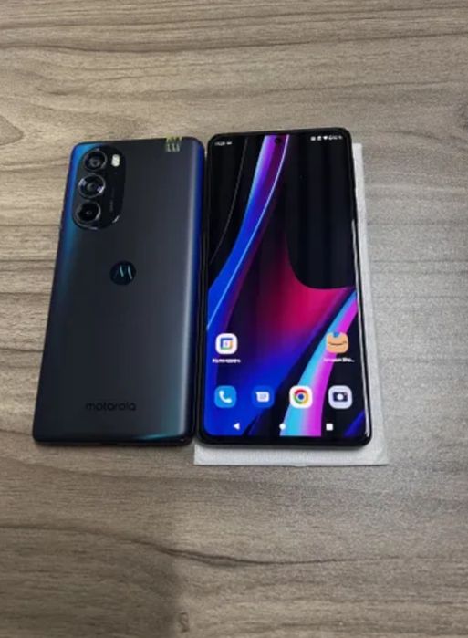 Motorola edge plus 2022 8/512 в идеале