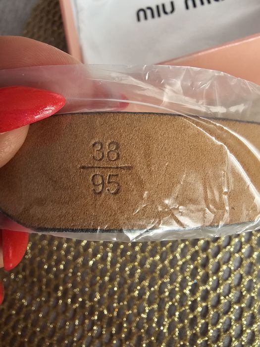 Curea MiuMiu nou cu eticheta