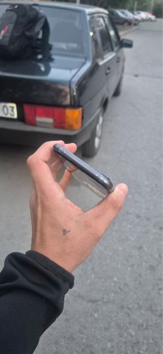 Iphone 11 черный