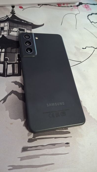 Samsung 21 fe 256 гб