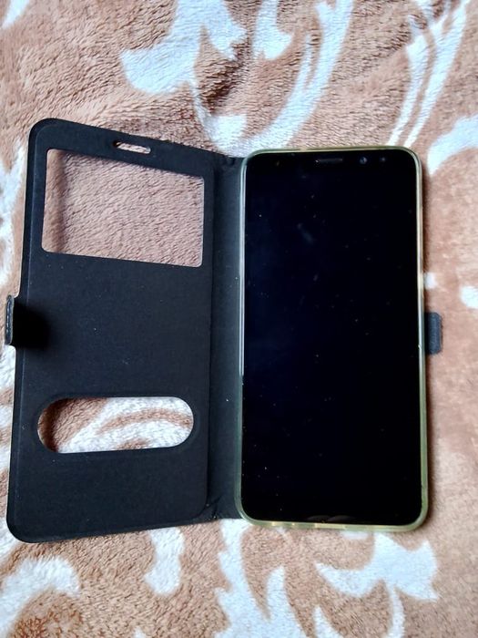 Продам 2 два телефона