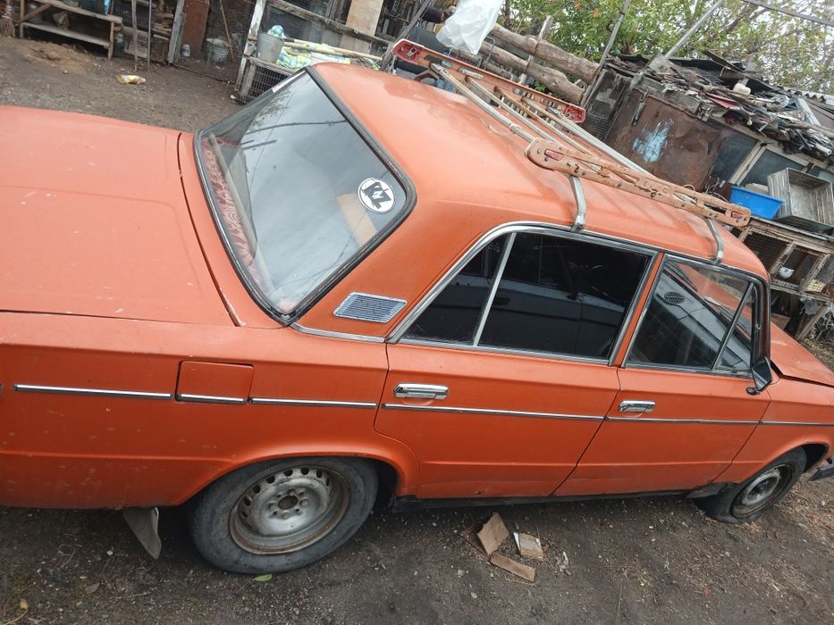 Продам две машины ваз 2106