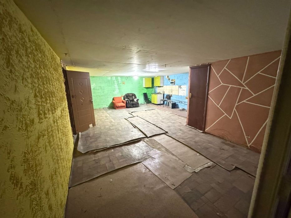 Коммерческое помещение 137 м² в жилом комплексе