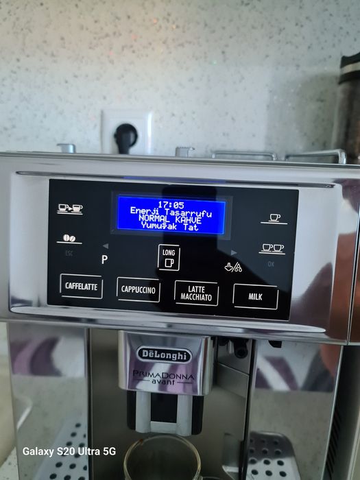 Delonghi Primadonna Avant essam 6700