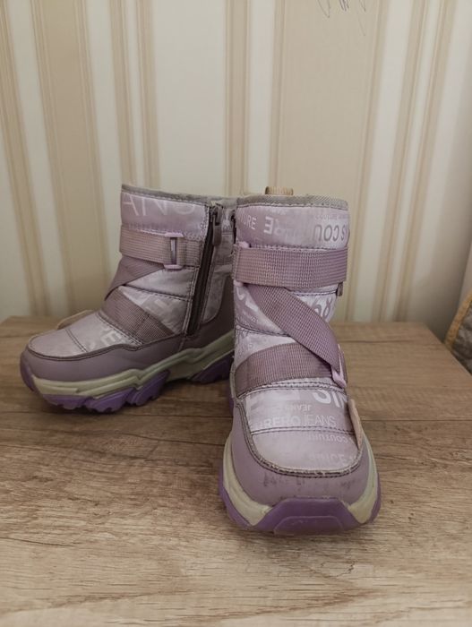 Продам детские сапоги