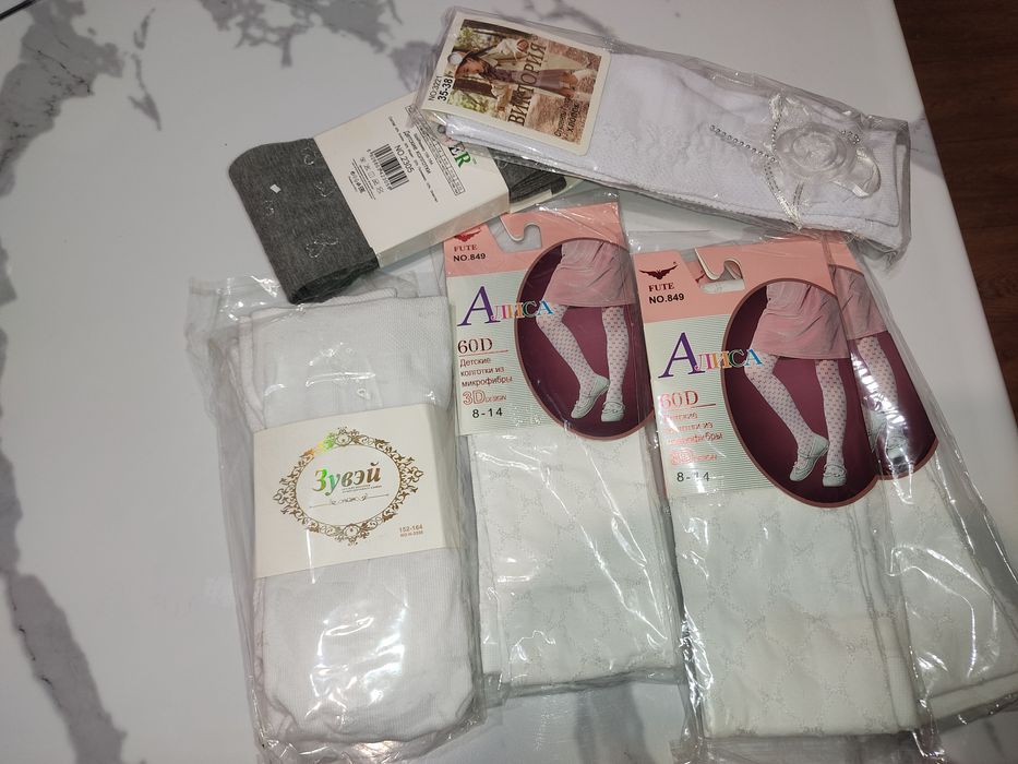 Продам колготки для девочек