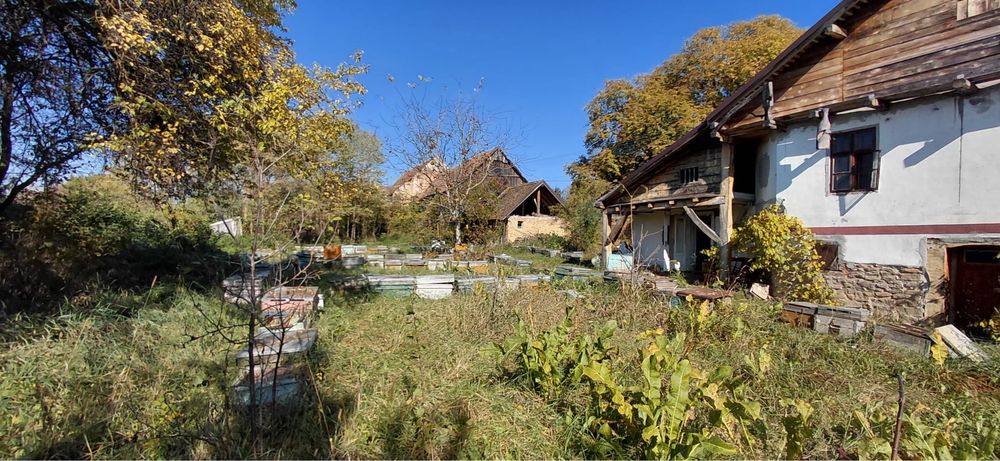 Casa saseasca partial renovata