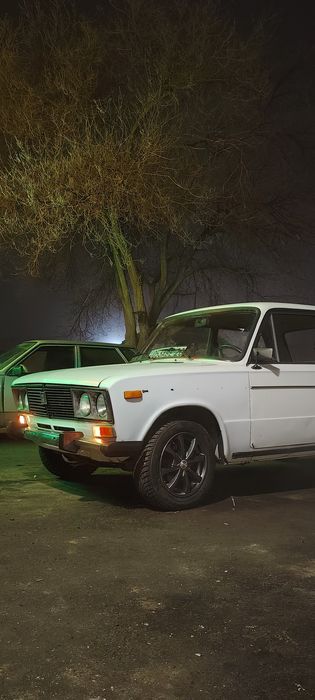 Машина Ваз 2106 срочно