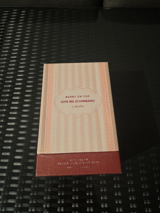 Lattafa Berry on Top (Give me Gourmand)