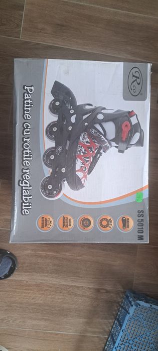 Patine cu role reglabile