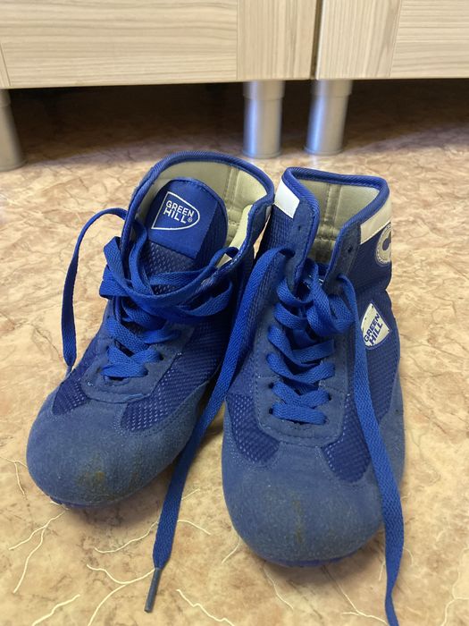 Борцовки б/у,продам