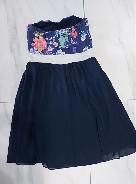 Къси рокли по 10лв.