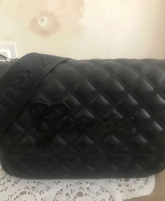 GUESS дамска чанта+портмоне