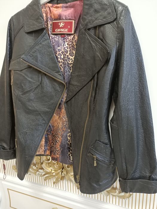 Кожанная  куртка