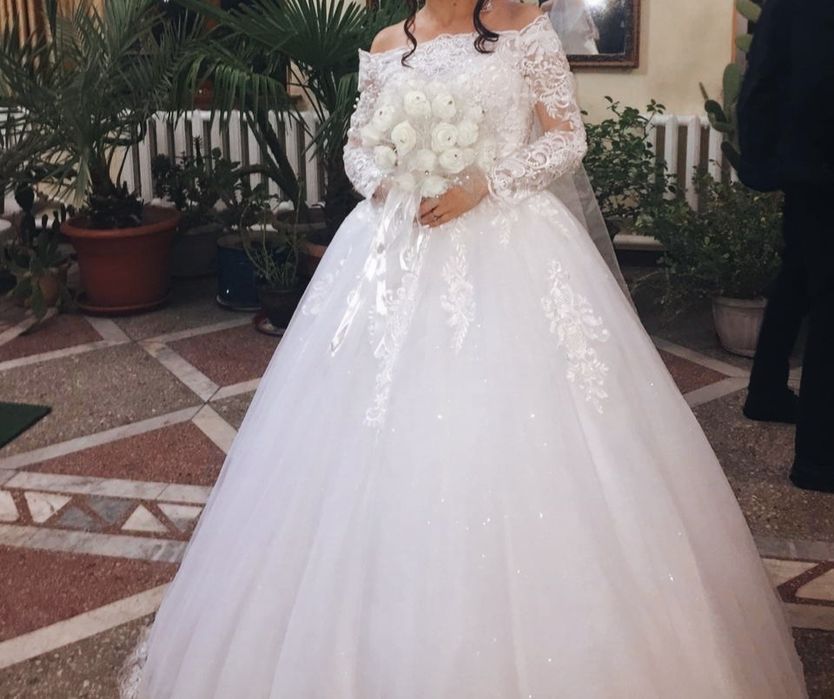 Продам свадебное платье.