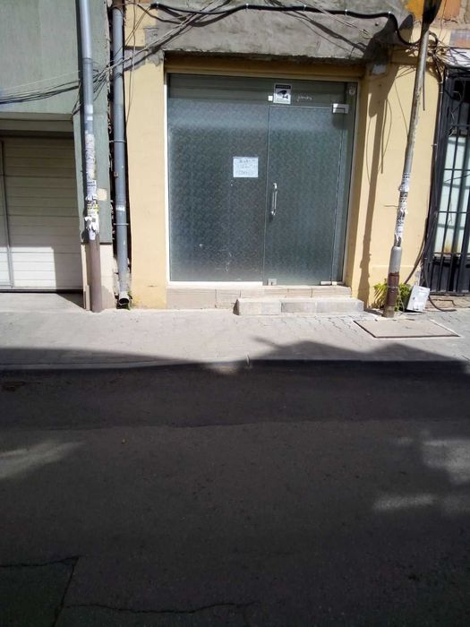 Дава се под наем Офис в София, Младост 4 - 40 кв.м за 331.5 € - Снимка #1