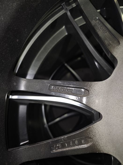 Джанти с гуми за порше 5х130