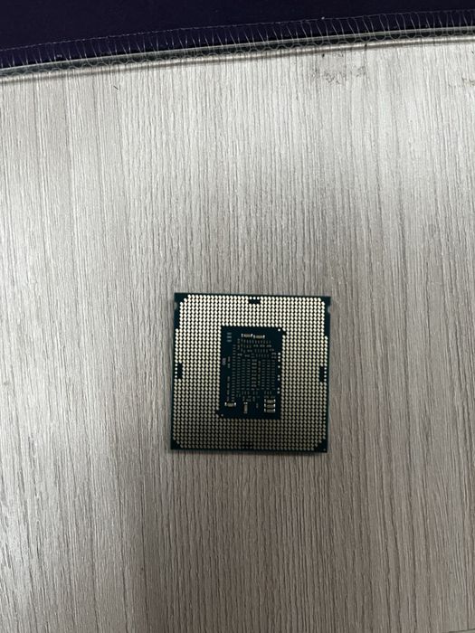 Продам процессор i7-6700 в идеальном состояние