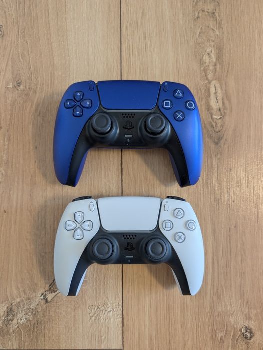 Sony PS5 Disk 1TB + 2 manete