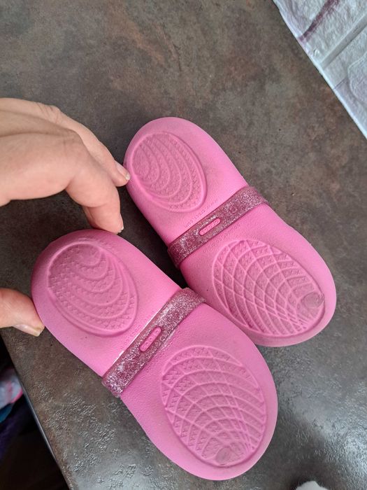 детски сандали,,летни обувки,гумени балерини,Crocs,за момиче,23