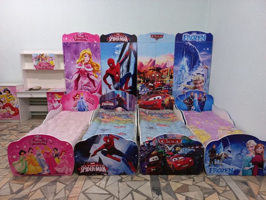 Kravat shkaf padraskoviy