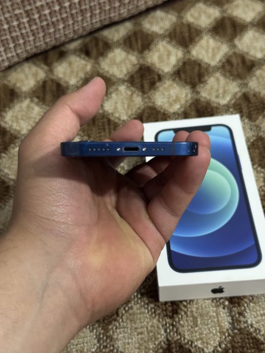 Продам или обмен iPhone 12 128