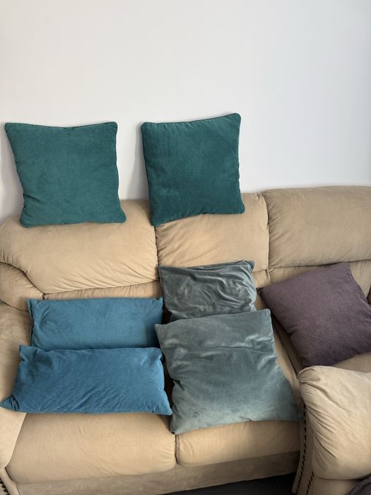 Set canapea 3 locuri + 2 fotolii, foarte confortabile, stare bună
