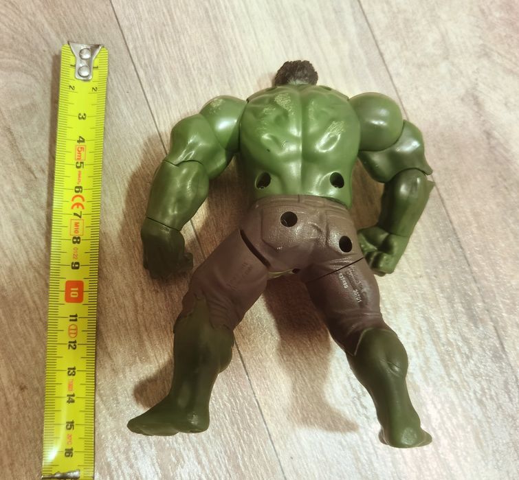 Figurină colecție Marvel Avengers Incredibile Hulk de la Hasbro 15 cm