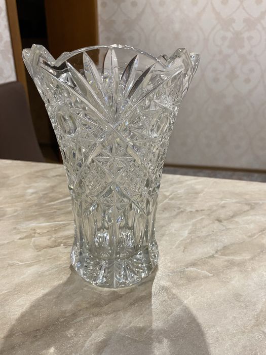 Продам различные вазы