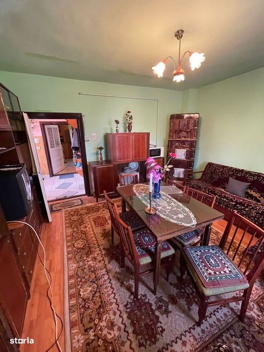 Apartament cu 3 camere