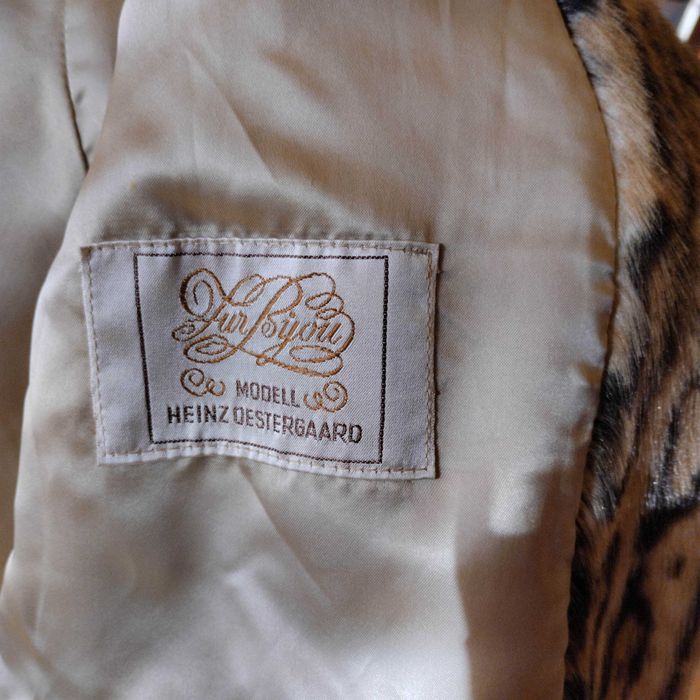 Haină de blană artificială