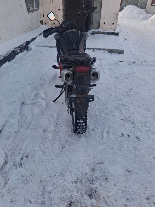 Продам мотоцикл 300 кубов