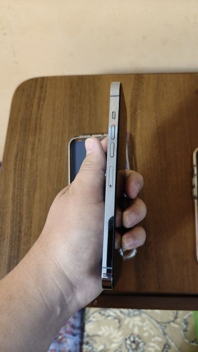 Продам iPhone 13 pro max 256 Гб синий