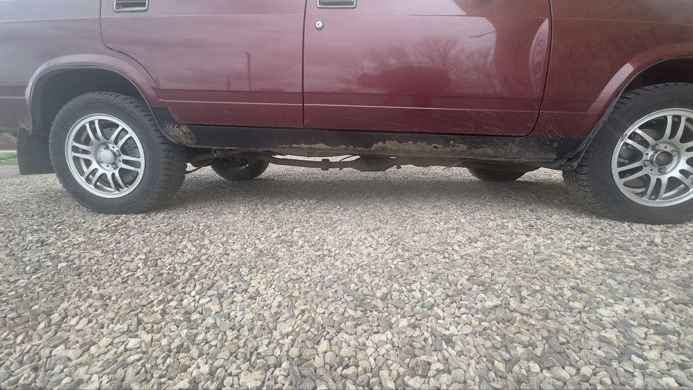 ВАЗ 2104 год выпуска 2012-й