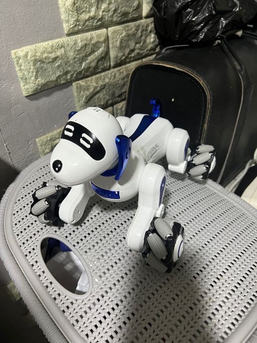 Робот собака игрушка