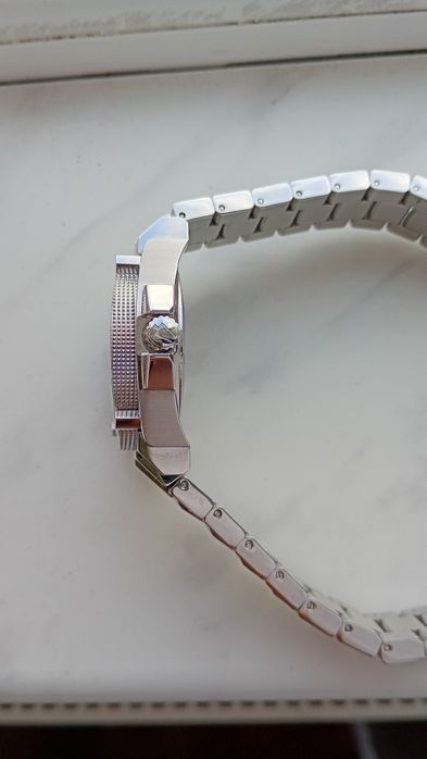 Bulova precisionist Icon 96B417, nou, nepurtat, factura 2026, 8 rubine, garanție 3 ani, Quartz 262 kHz