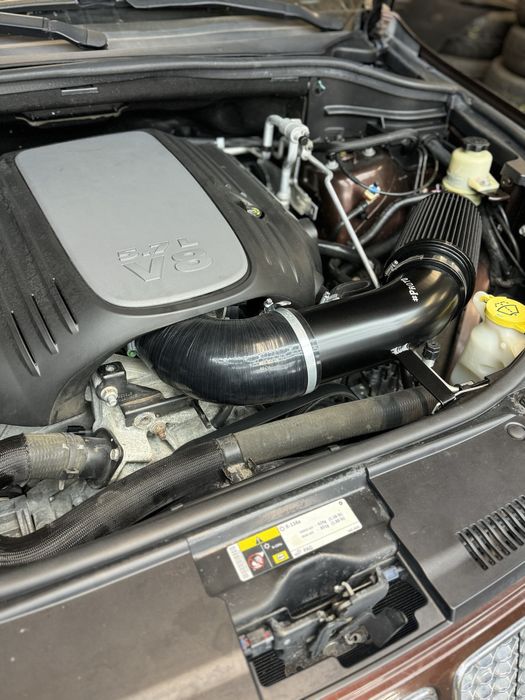 Интейк за Jeep grand cherokee 5.7