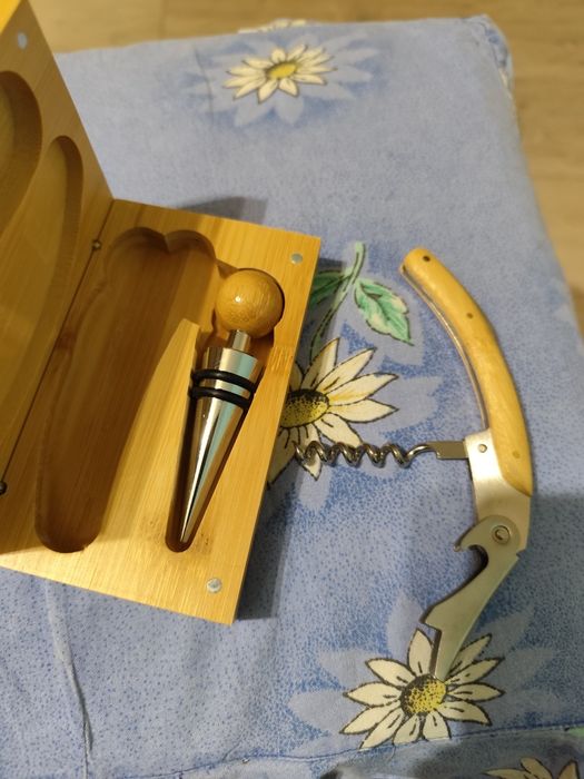 Отварачка с кутийка, подходяща за подарък. Уникална!