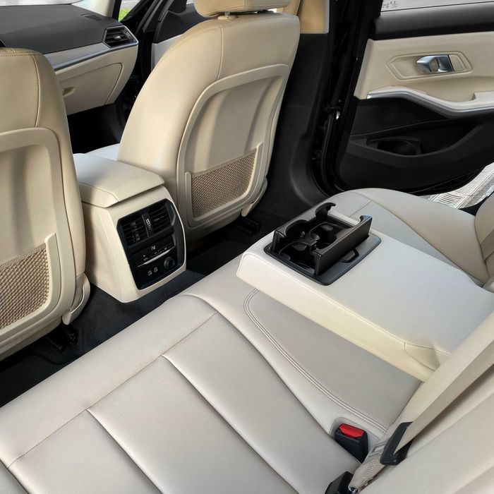 Bmw Seria 3 G20 318d Sedan Negru Piele Bej Alb Touchscreen 2019 Euro 6