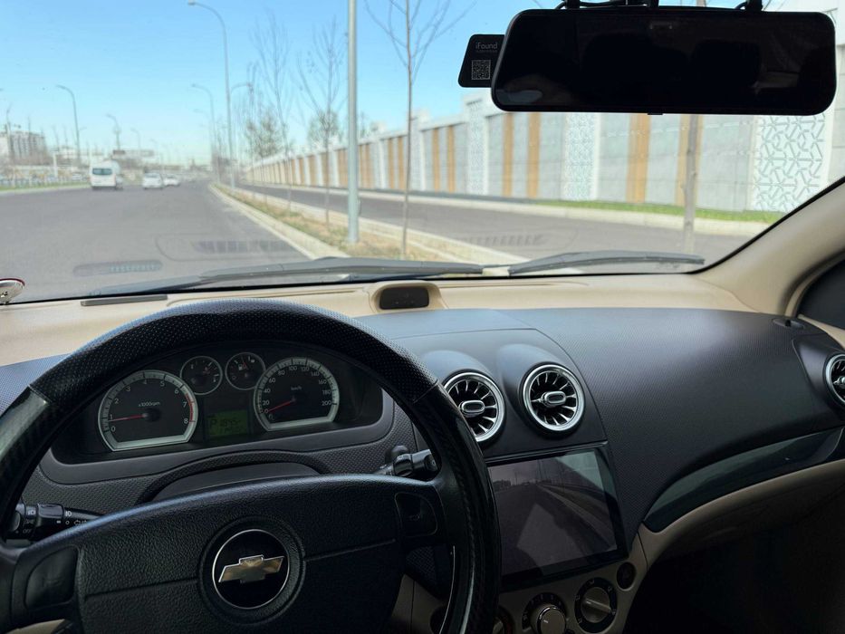 NEXIA  3  автомат