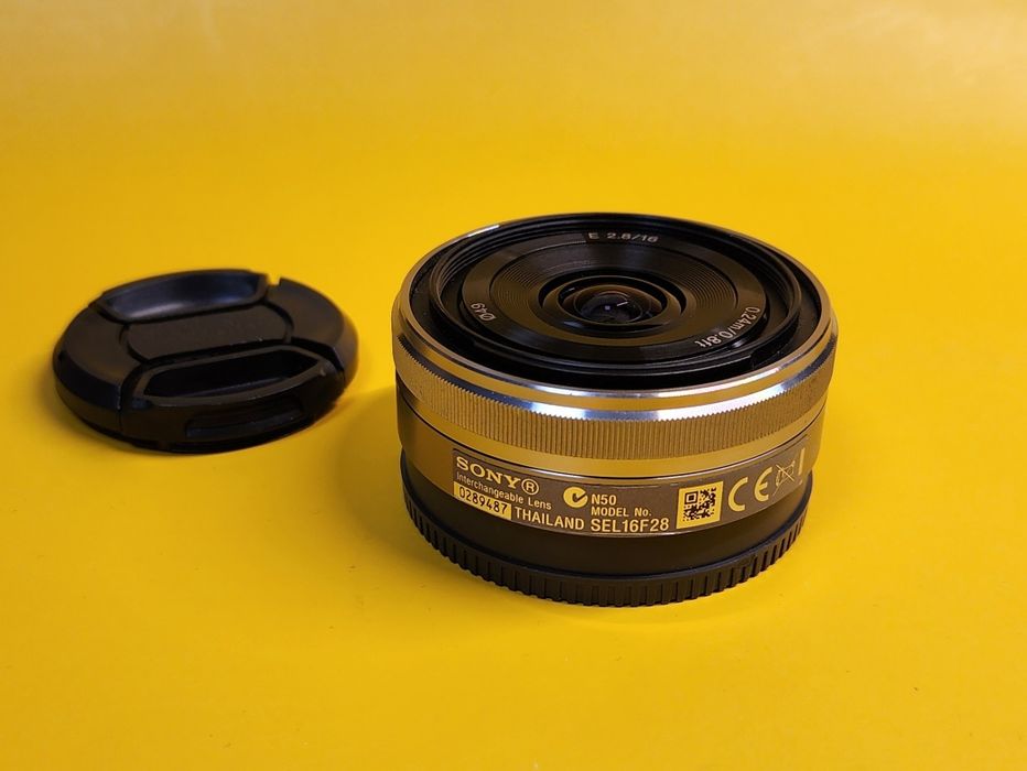 obiectiv Sony E 16mm f2.8 SEL16F28