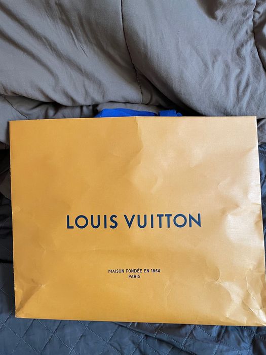 калъфи LV,за възглавници..