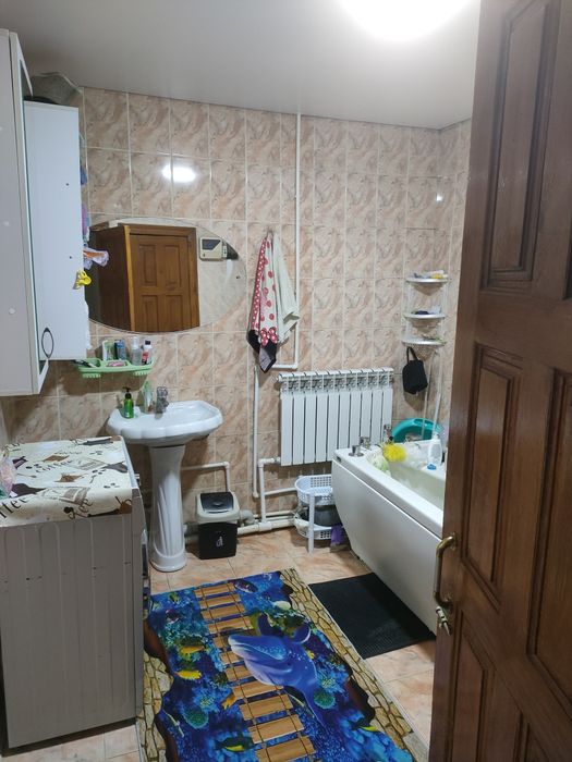 Продам с мебелью