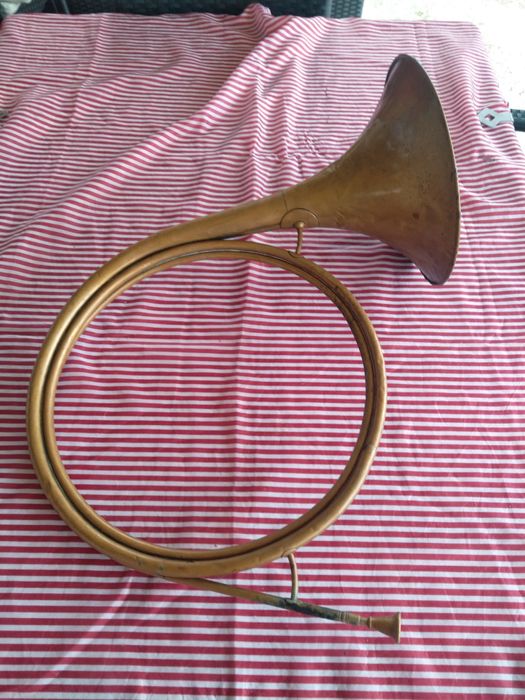 Продавам Англииска медна ловна тръба антикварна