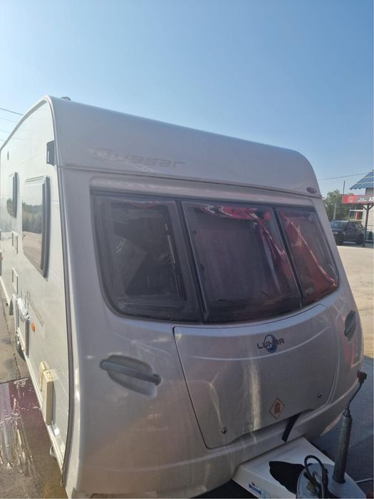 Vand caravana LUNAR QUASAR 2006